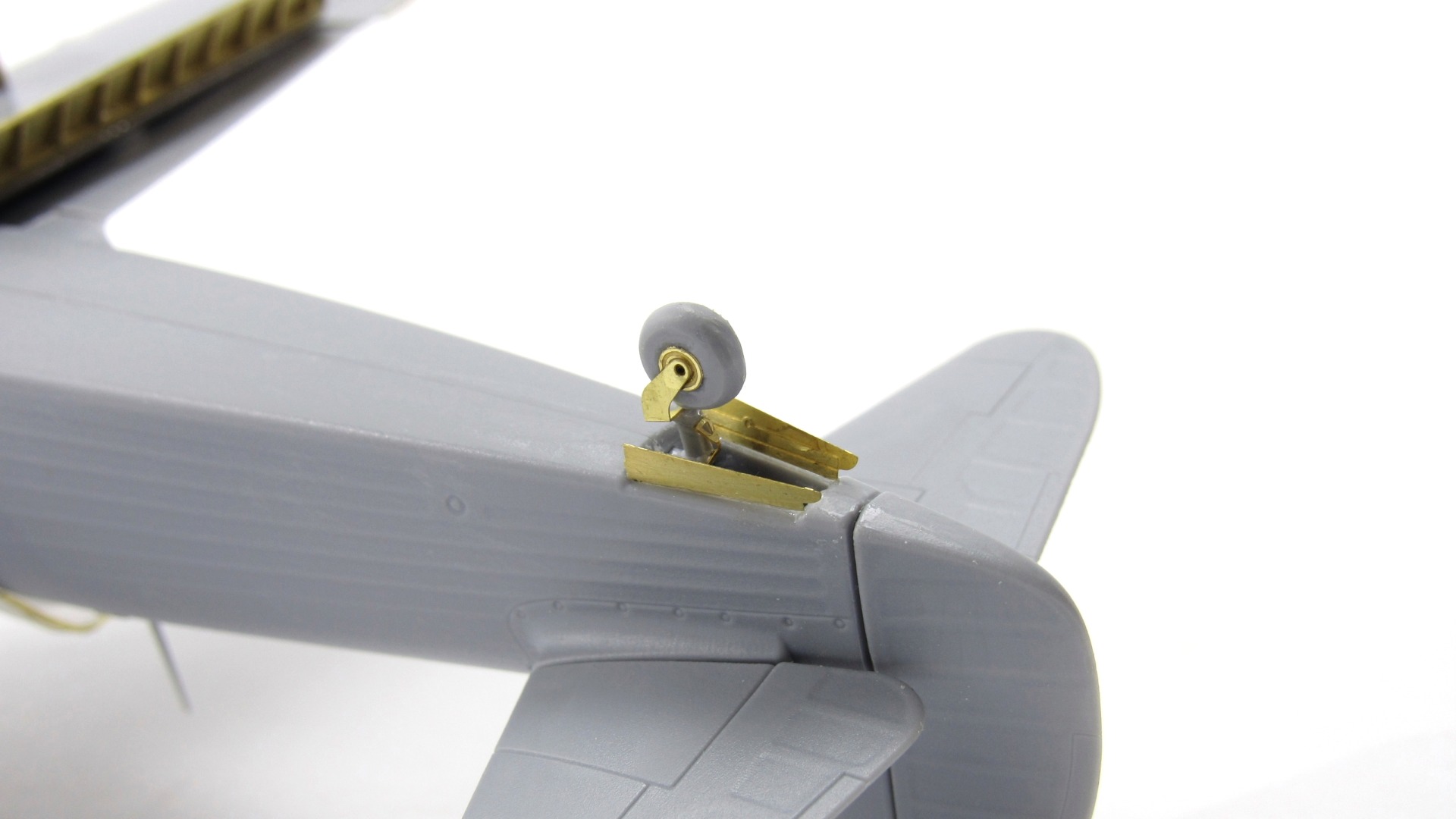 MD 048028 Набор фототравления на Як-9 все типы (ICM, АРК, Моделист)  цветные приборные доски