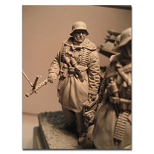 JS35001A WW II Panzer Grenadier "Machine Gun Team". East Front 1943-45. Figure A