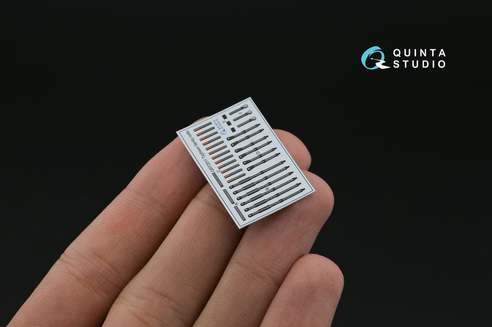 QR72011 Комплект ремней на три кресла для семейства бронеавтомобилей Тайфун (Для всех моделей)