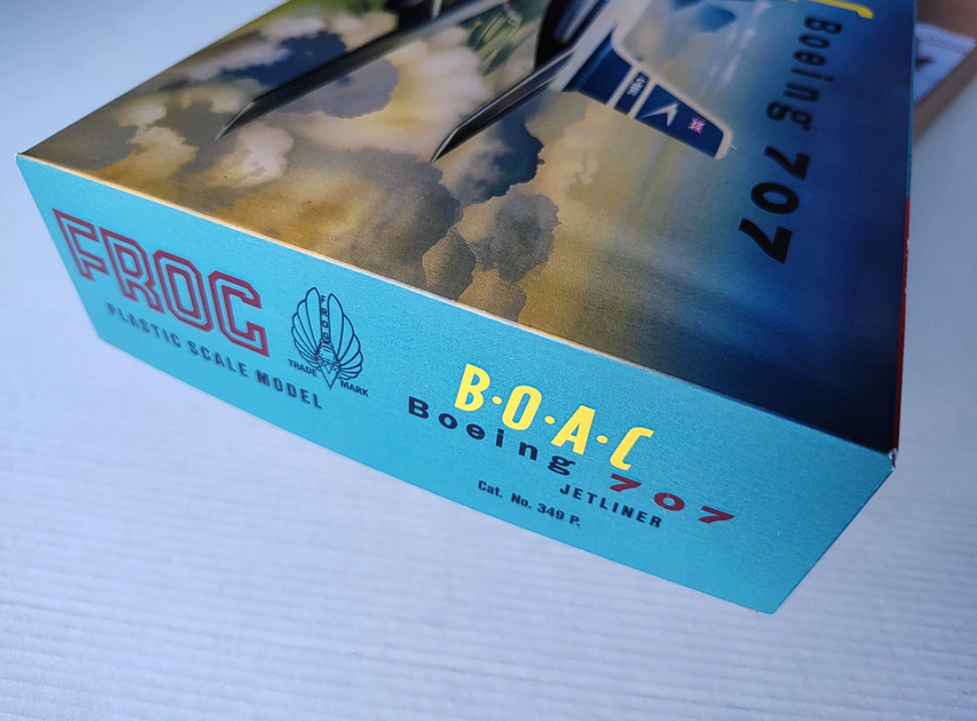 349 Сборная модель самолета Boeing 707 BOAC FROG