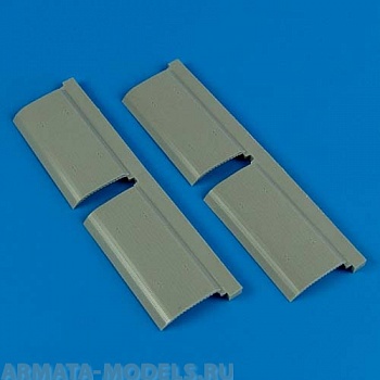 QB72321  B-24 Liberator Bomb Bay Doors 1/72