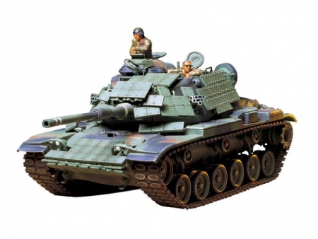 35157 Американский танк морской пехоты M60A1 с реактивной броней с 2 фигурами танкистов Tamiya