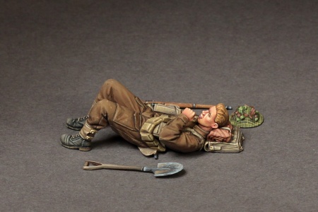 35136SOGA British infantryman at rest. SOGA Miniatures