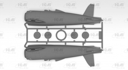 32022 CR. 42 LW с германскими пилотами ICM