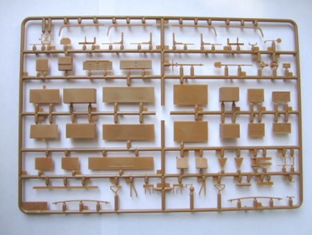 35467 Henschel 33 D1 Kfz.72, немецкая машина связи, 2МВ ICM