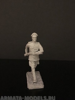 5104ТБ Рядовой дивизии Каппеля идущий с винтовкой в атаку