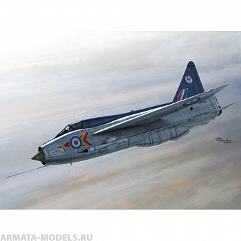 SW72118 Самолет Lightning T.4/T.5 (Sword) 1/72